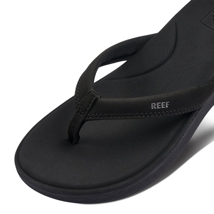 Reef Cushion Cloud - Black