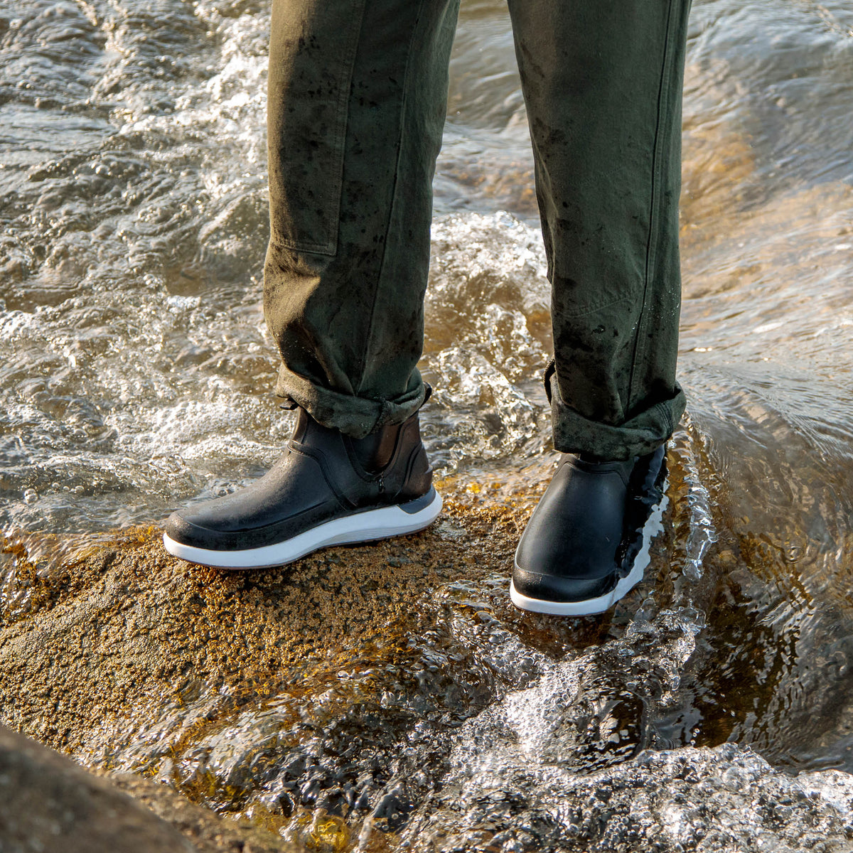 Reef Scallywag - Black/White/Gum