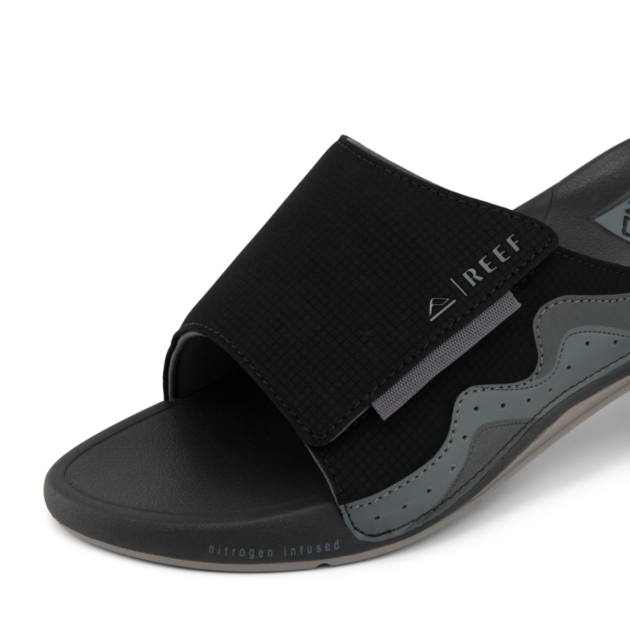 Reef Cruiser Slide - Black/Grey