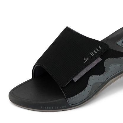 Reef Cruiser Slide - Black/Grey