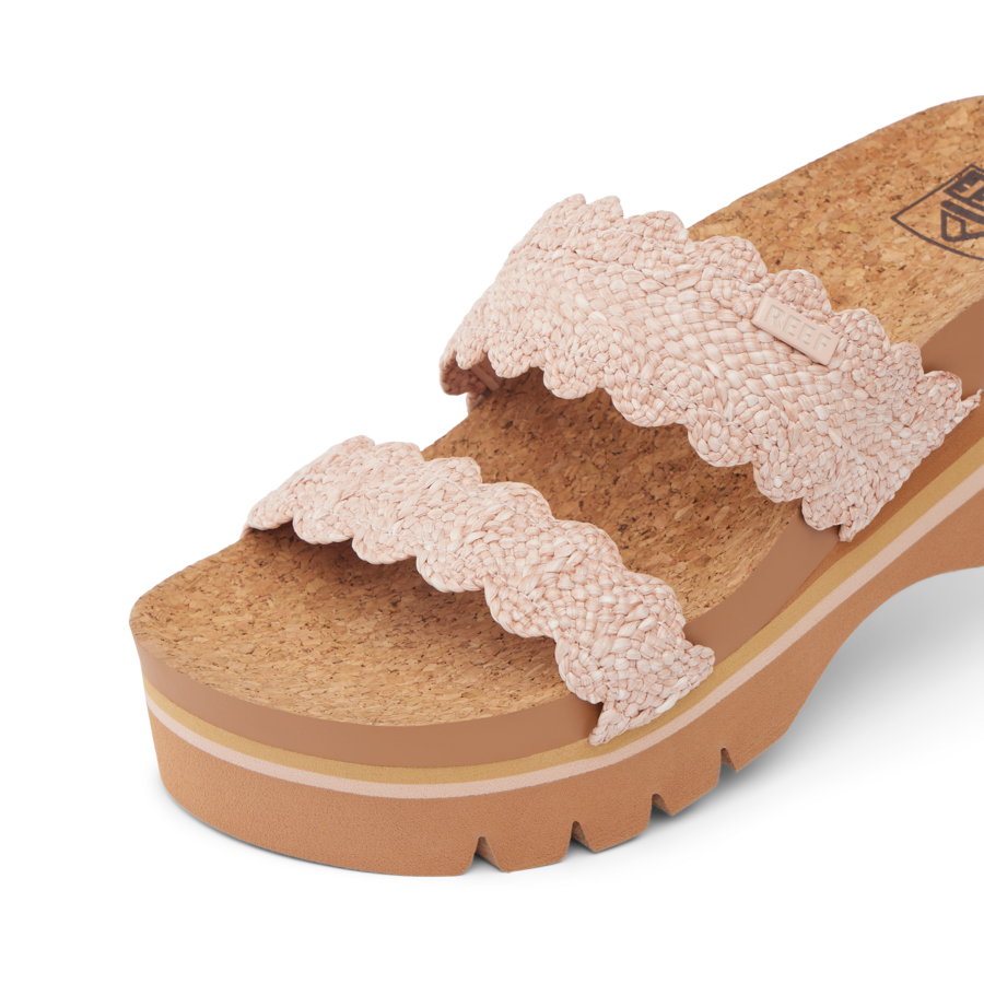 Reef Cushion Vista Higher - Scalloped Rose