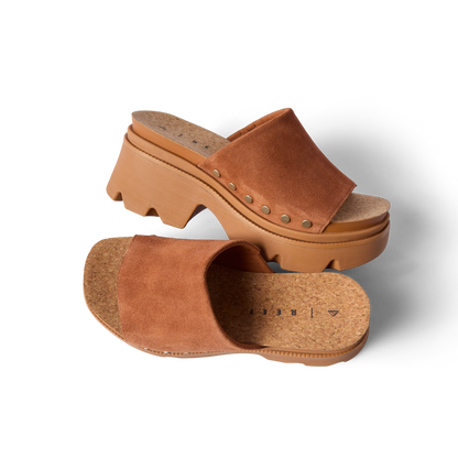 Reef Vista Luxe Evie - Cognac Studs