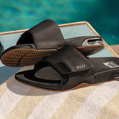 Reef Fanning Slide - Black/Silver