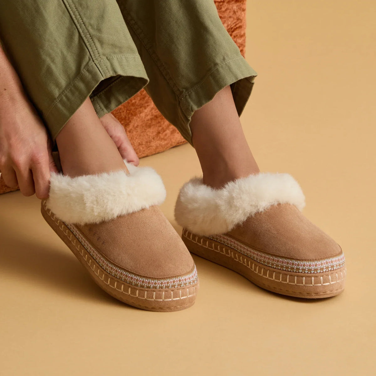 Reef Mikayla Slipper - Tan
