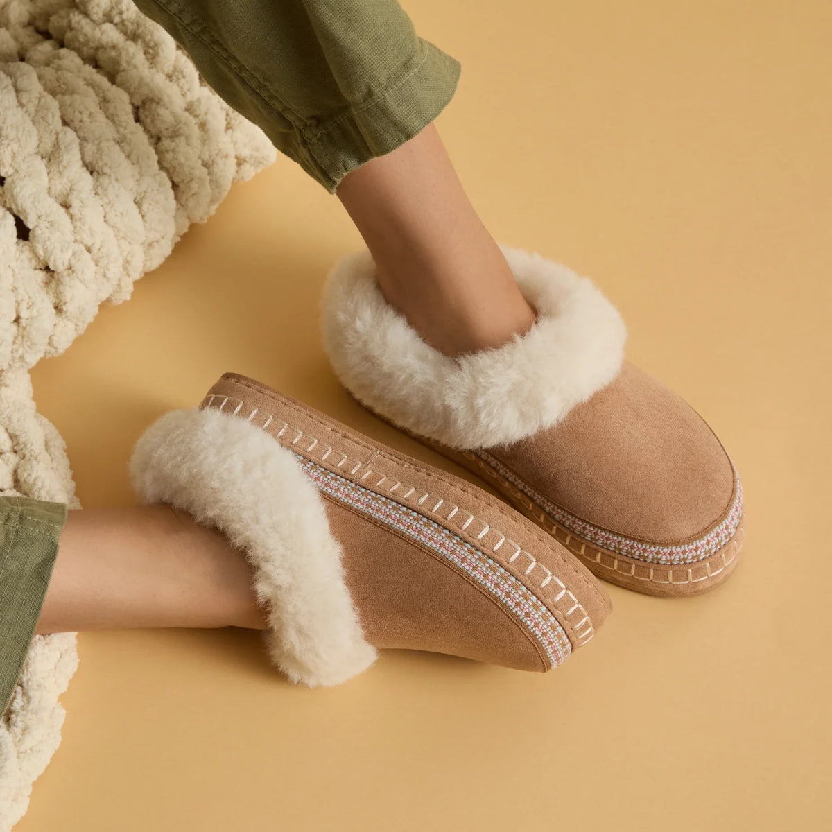 Reef Mikayla Slipper - Tan