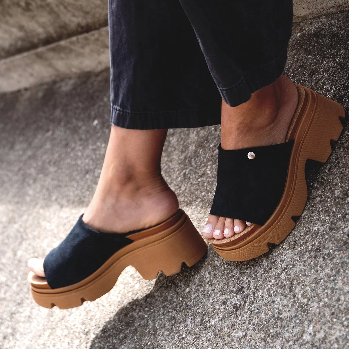 Reef Vista Luxe Evie - Washed Black