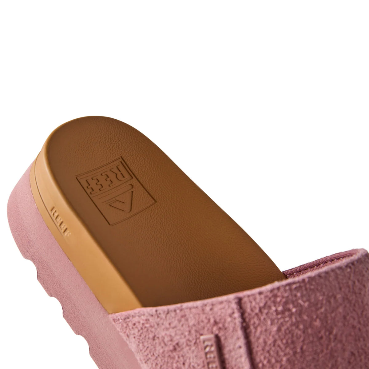 Reef Cushion Vista Hi - Rose Suede