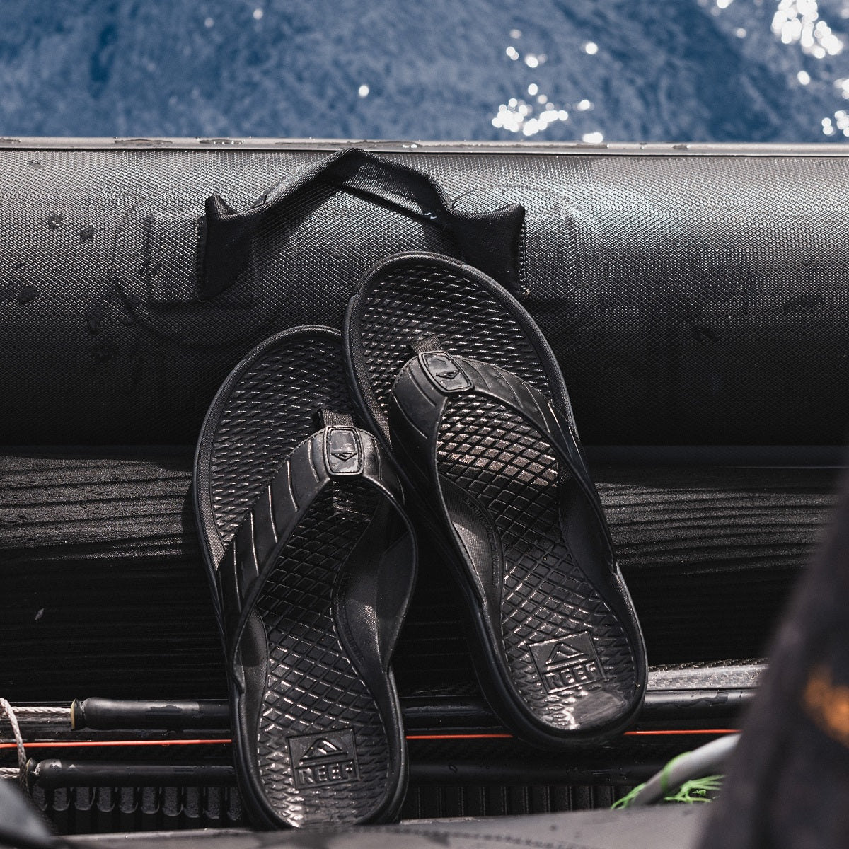 Reef The Deckhand - Black
